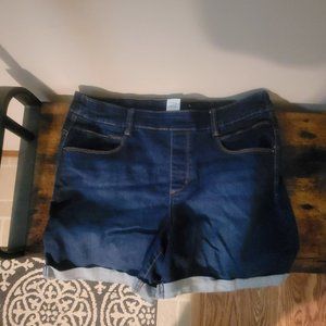 Women's Pull On Jean Shorts